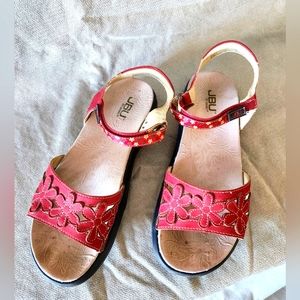 JBU sandals